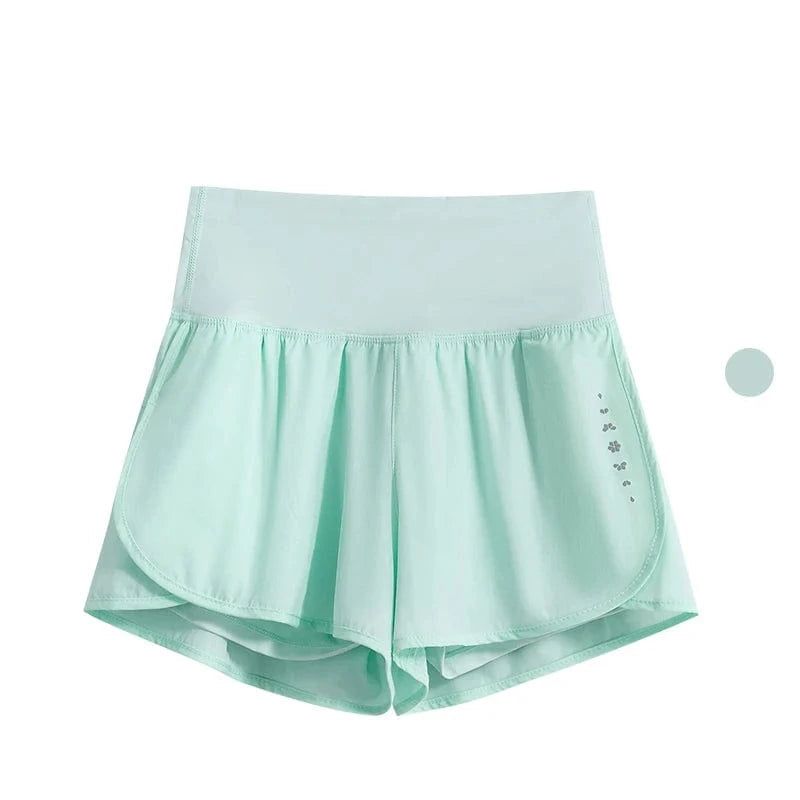 Short Yoga Femme | Zen Premium Short : stylé et confortable. Mint Green Shorts / 4XL