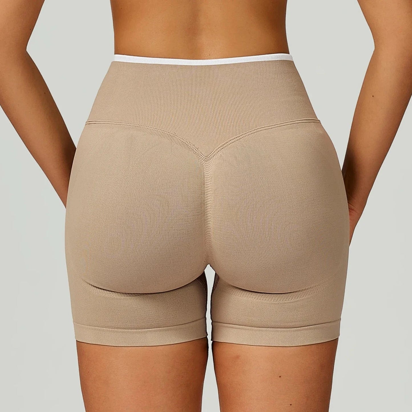 Short Yoga Femme | Zen Supreme Short : maintien, confort maximum Khaki white / XXL